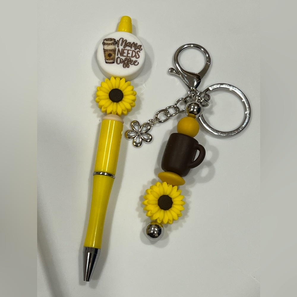 Handmade Beaded Pen and Keychain Set